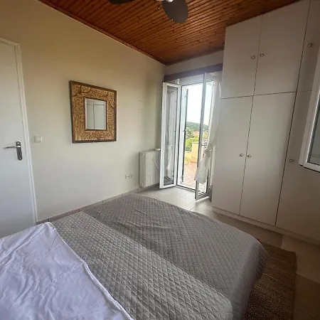 Les Oliviers With Sea View On Petani Holiday home Vovikes
